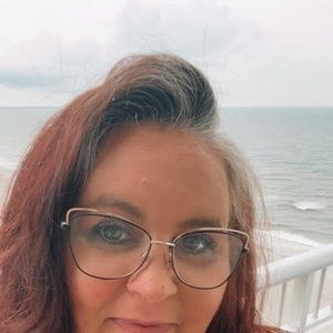 Meet your Posher, Kandi